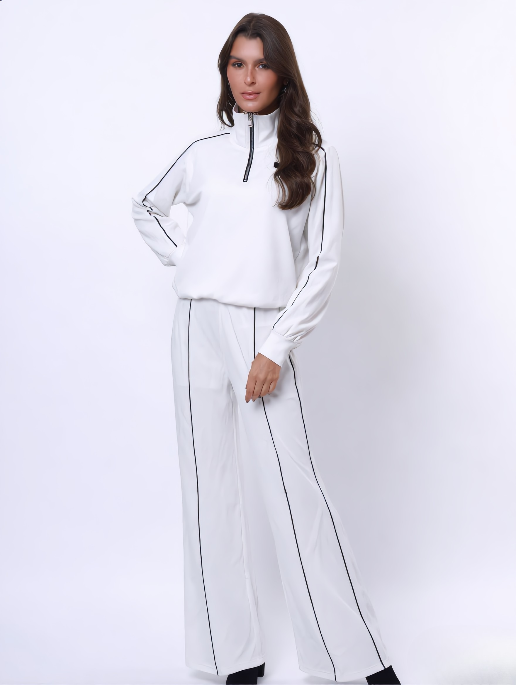 AuraFlow™ Lounge Set